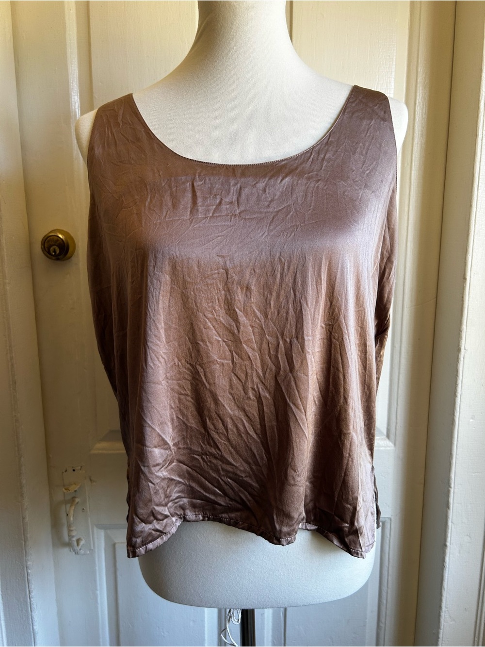 Vintage Oleg Cassini Taupe Tan 100% Silk Sleeveless Blouse Tank Size 14